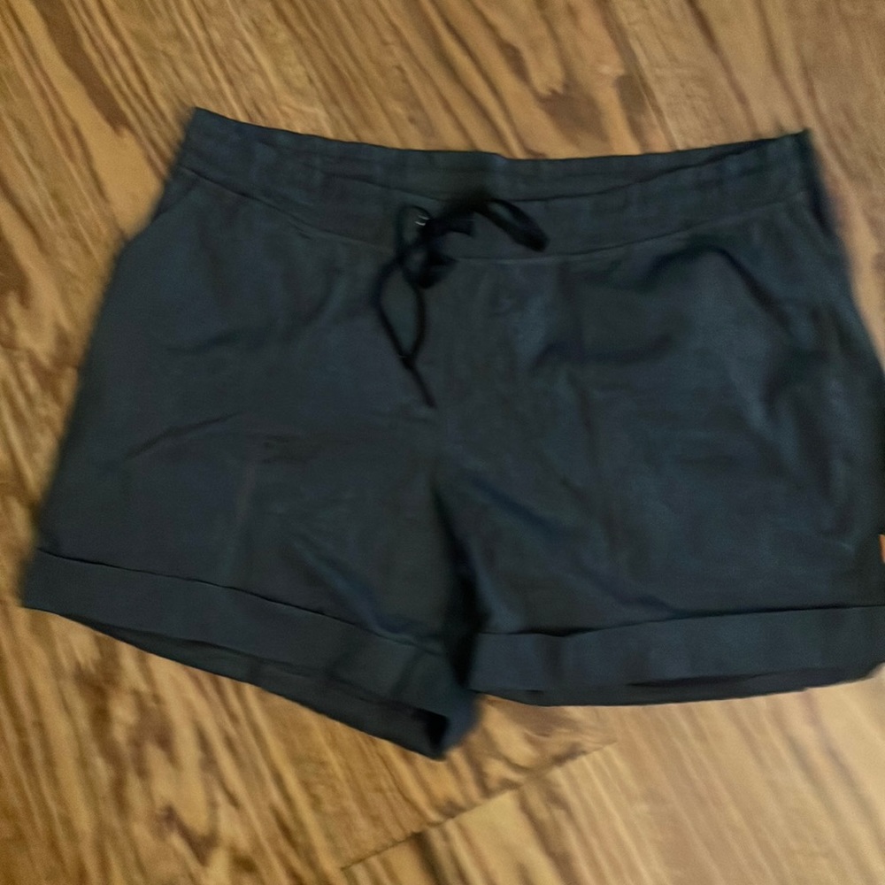 Lucy shorts